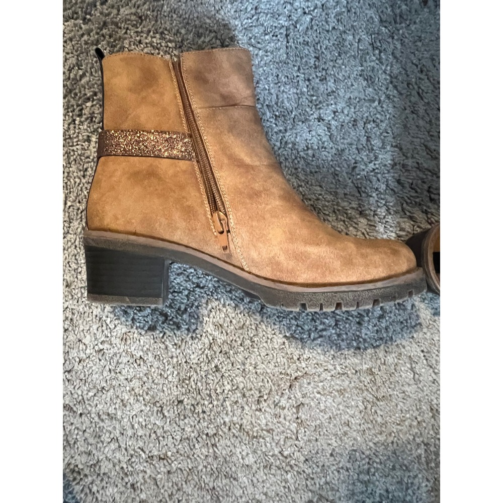 Tommy Hilfiger Girls Tan Suede Glitter Buckle Ankle Boots Side Zip Chunky Heels - Picture 2 of 7